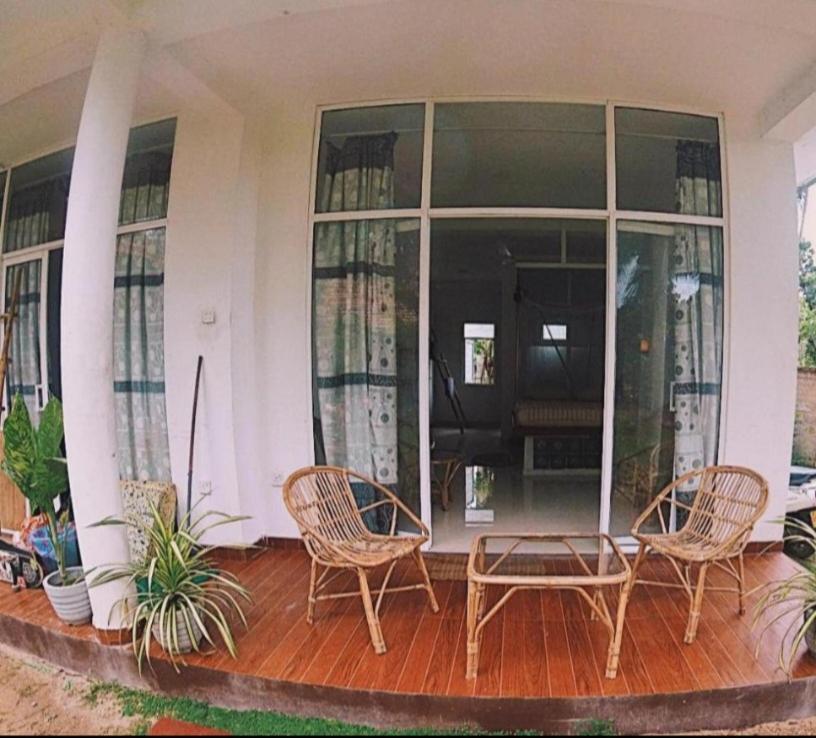 Lotus Surf House Hotel Midigama East Cameră foto